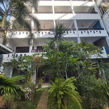 Hotel Aaradhya Mirissa Exteriér fotografie