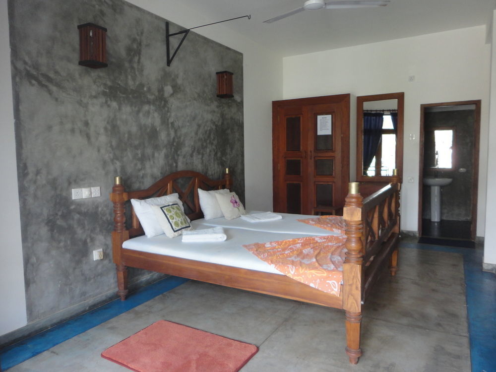 Hotel Aaradhya Mirissa Exteriér fotografie