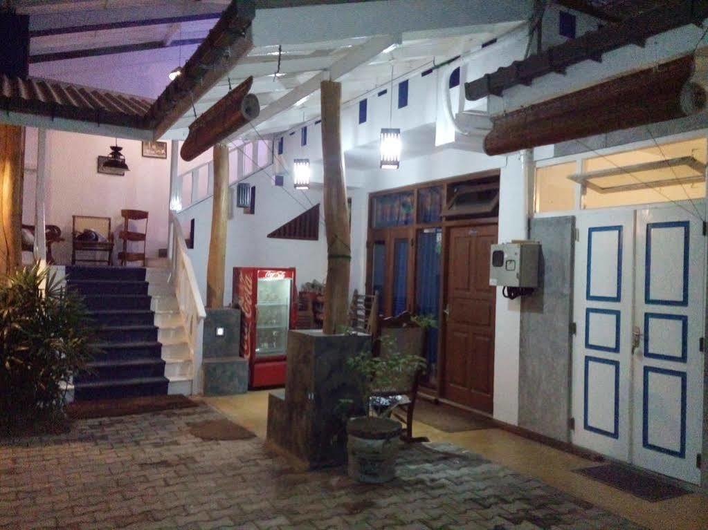 Hotel Aaradhya Mirissa Exteriér fotografie