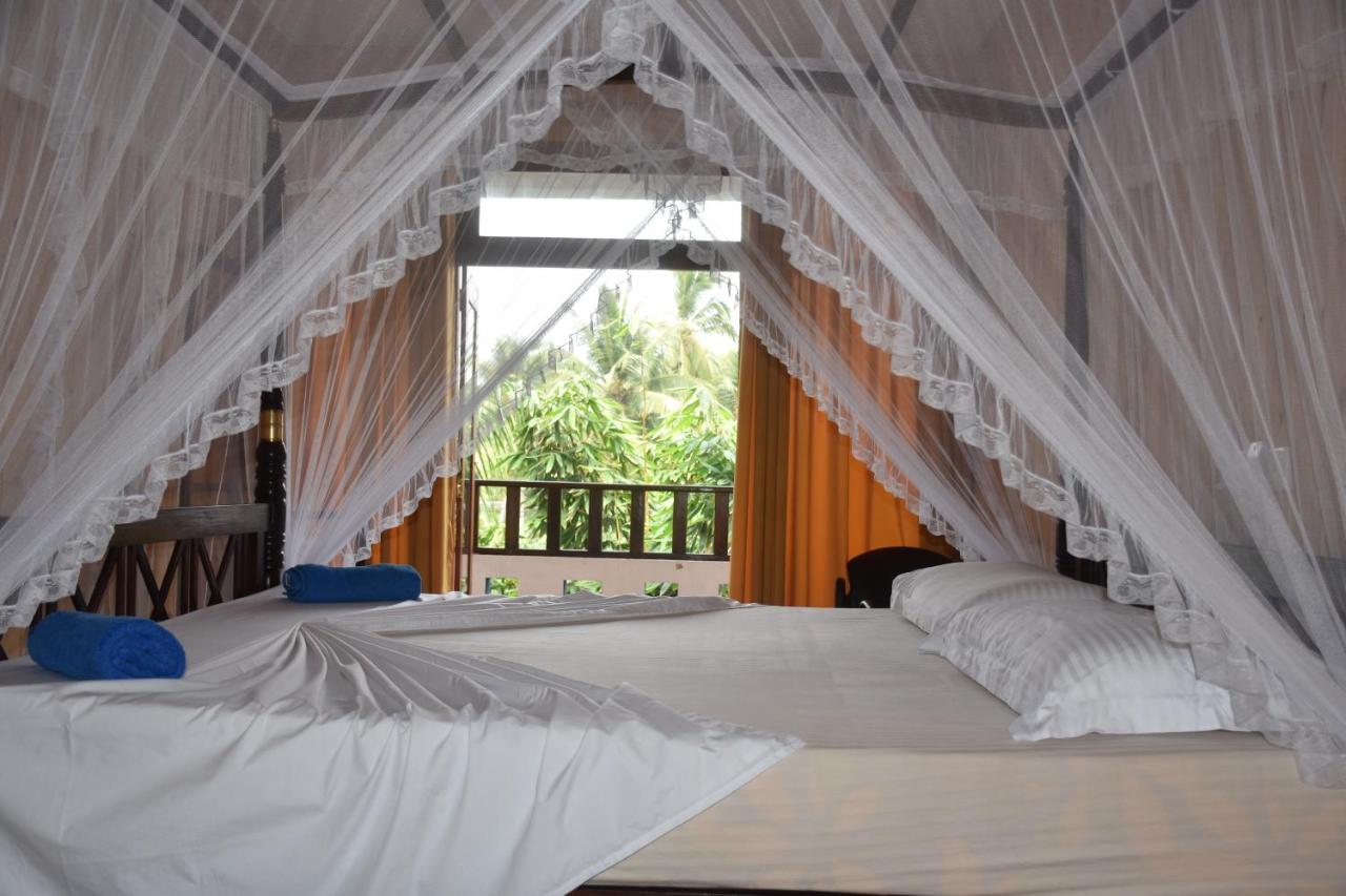 Hotel Aaradhya Mirissa Exteriér fotografie